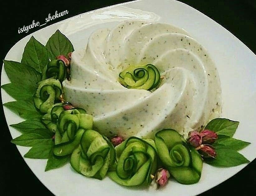 ماست خیار قالبی