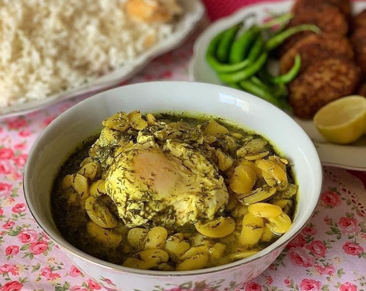 خورشت باقلا قاتق