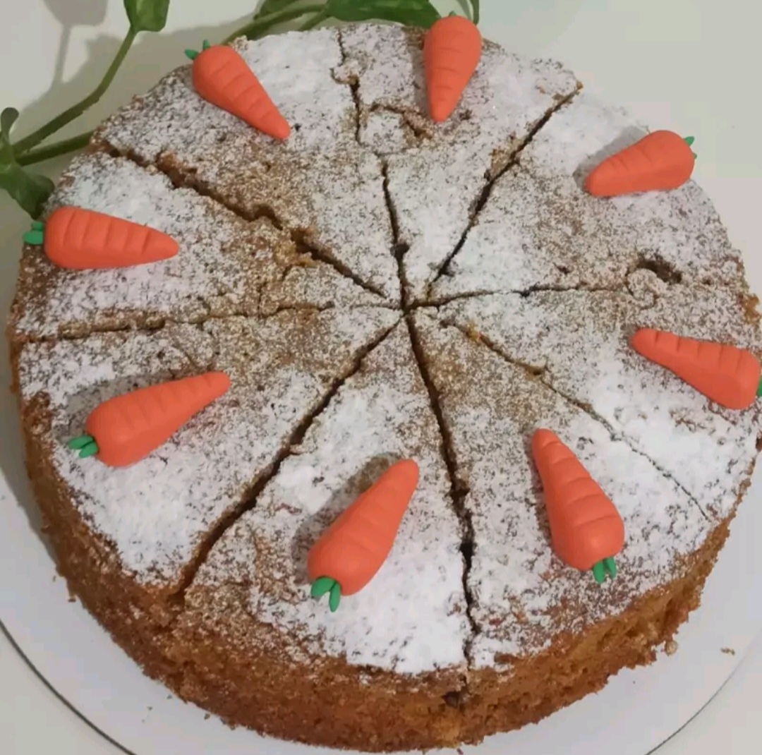 طرز پخت کیک هویج و گردو عالی